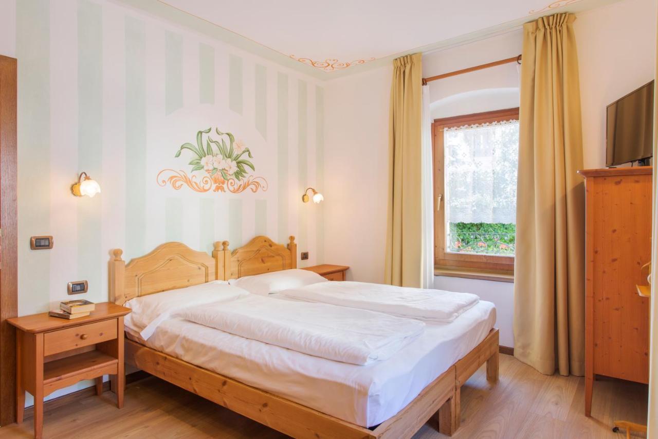 מולבנו Hotel Miralago Wellness - Adults Only מראה חיצוני תמונה