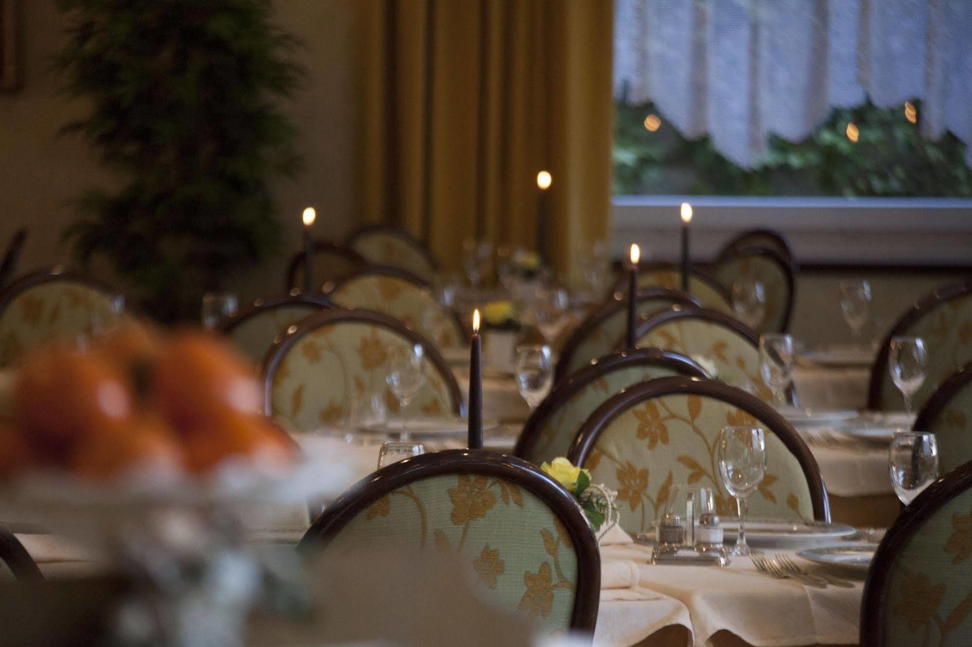 מולבנו Hotel Miralago Wellness - Adults Only מראה חיצוני תמונה